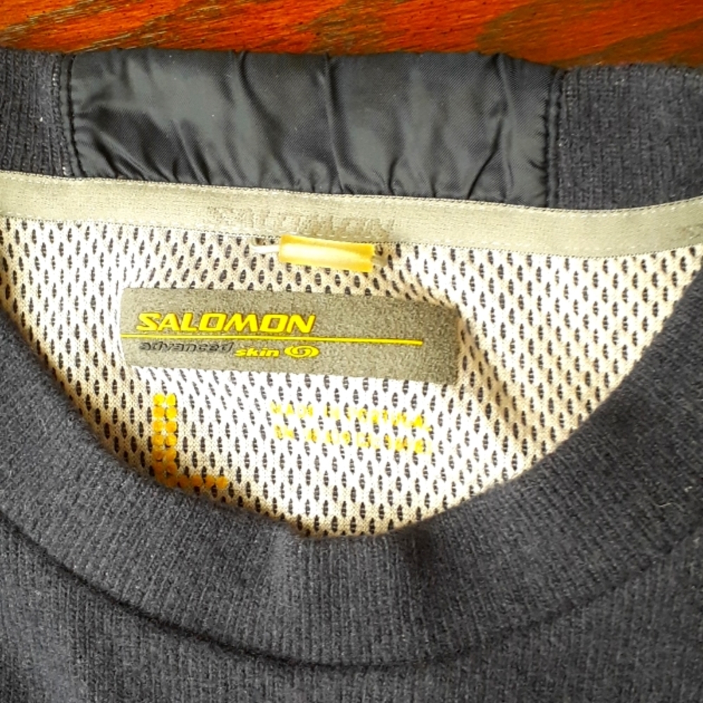 Salomon ski sweater. Navy blue. Wool, polyester, nylon.